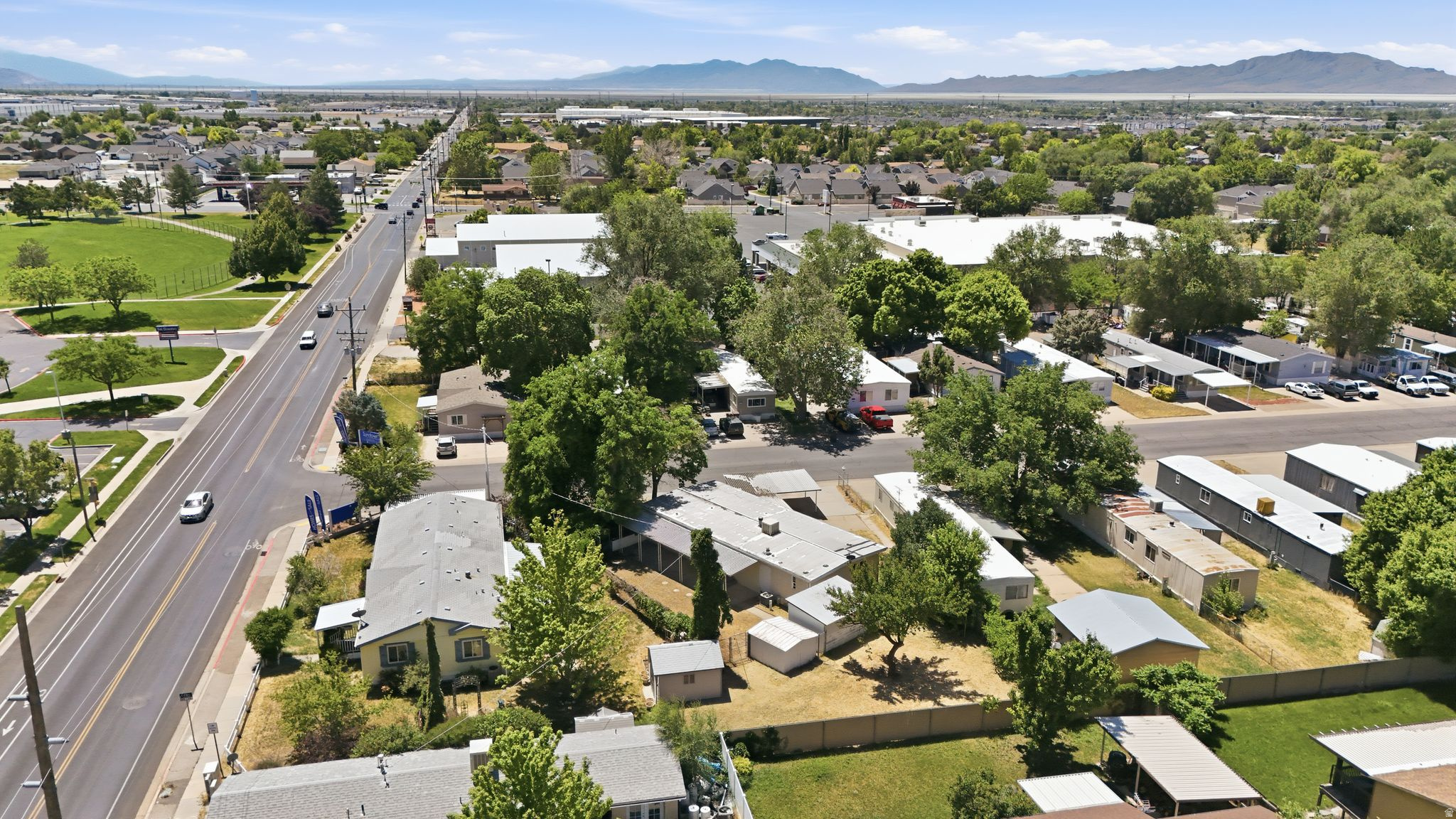 main property photo 38