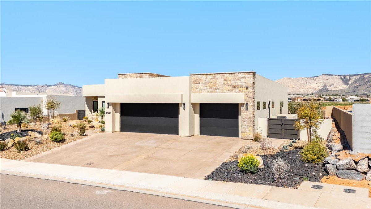 main property photo 66