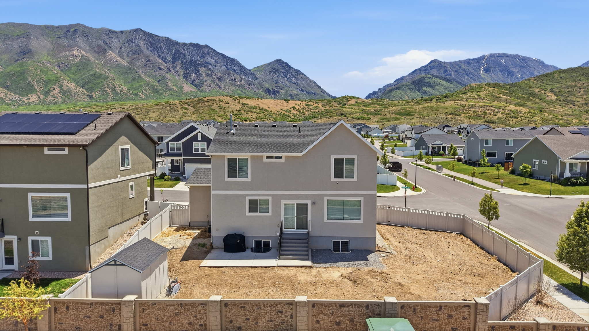 main property photo 39