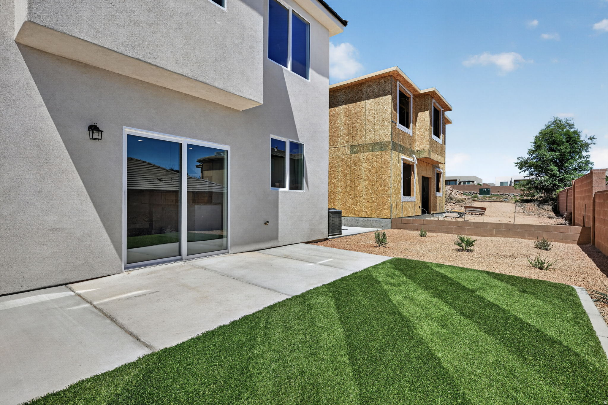 main property photo 29