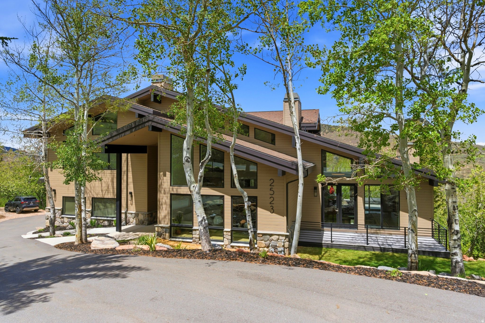 main property photo 68