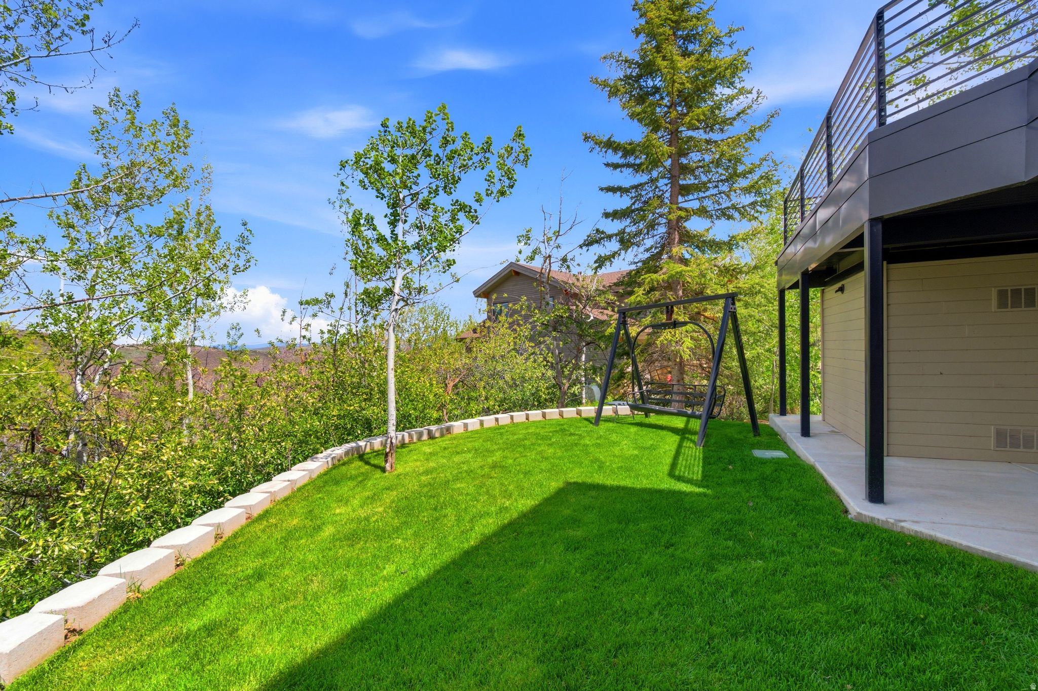 main property photo 75