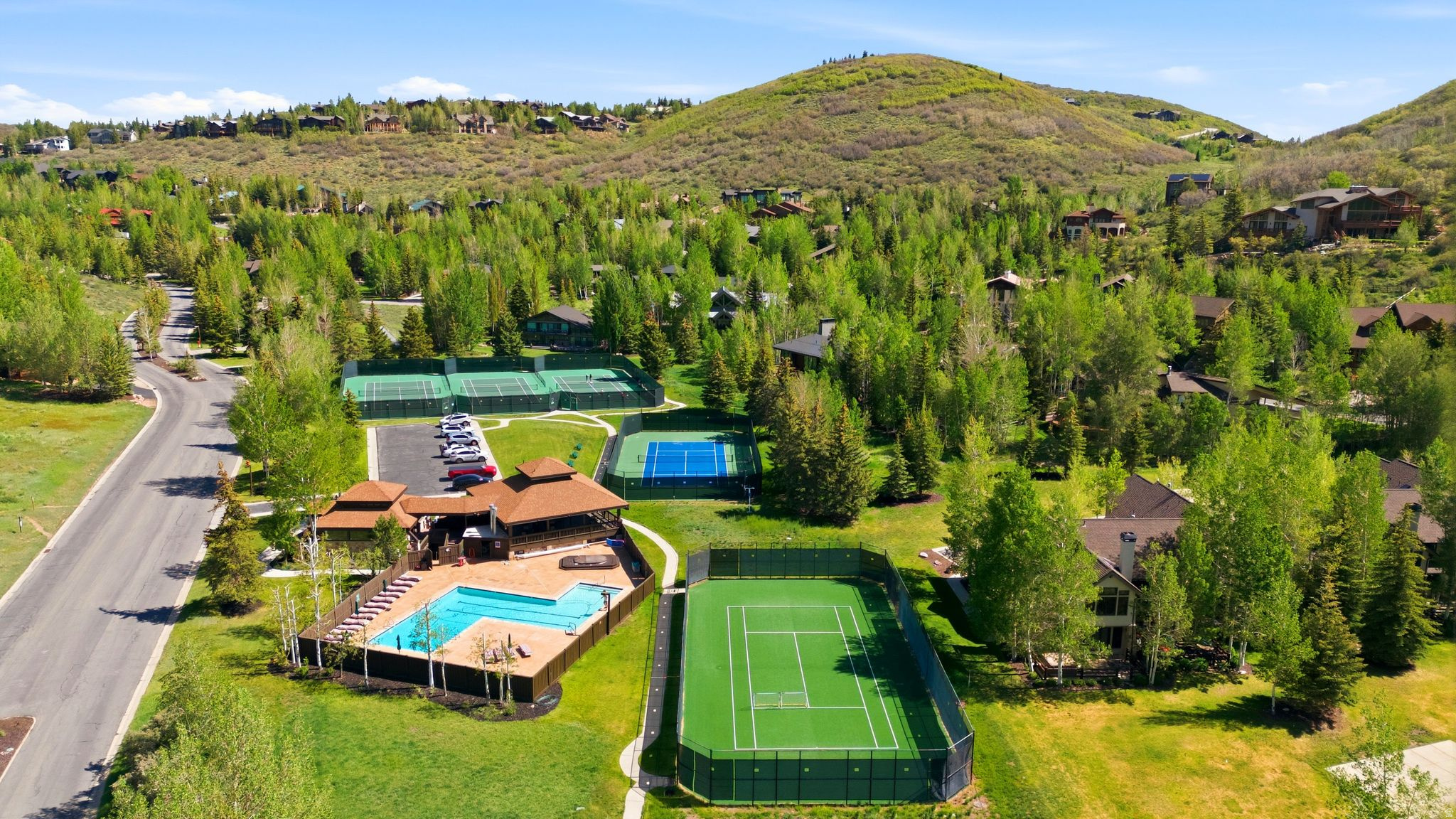 main property photo 81