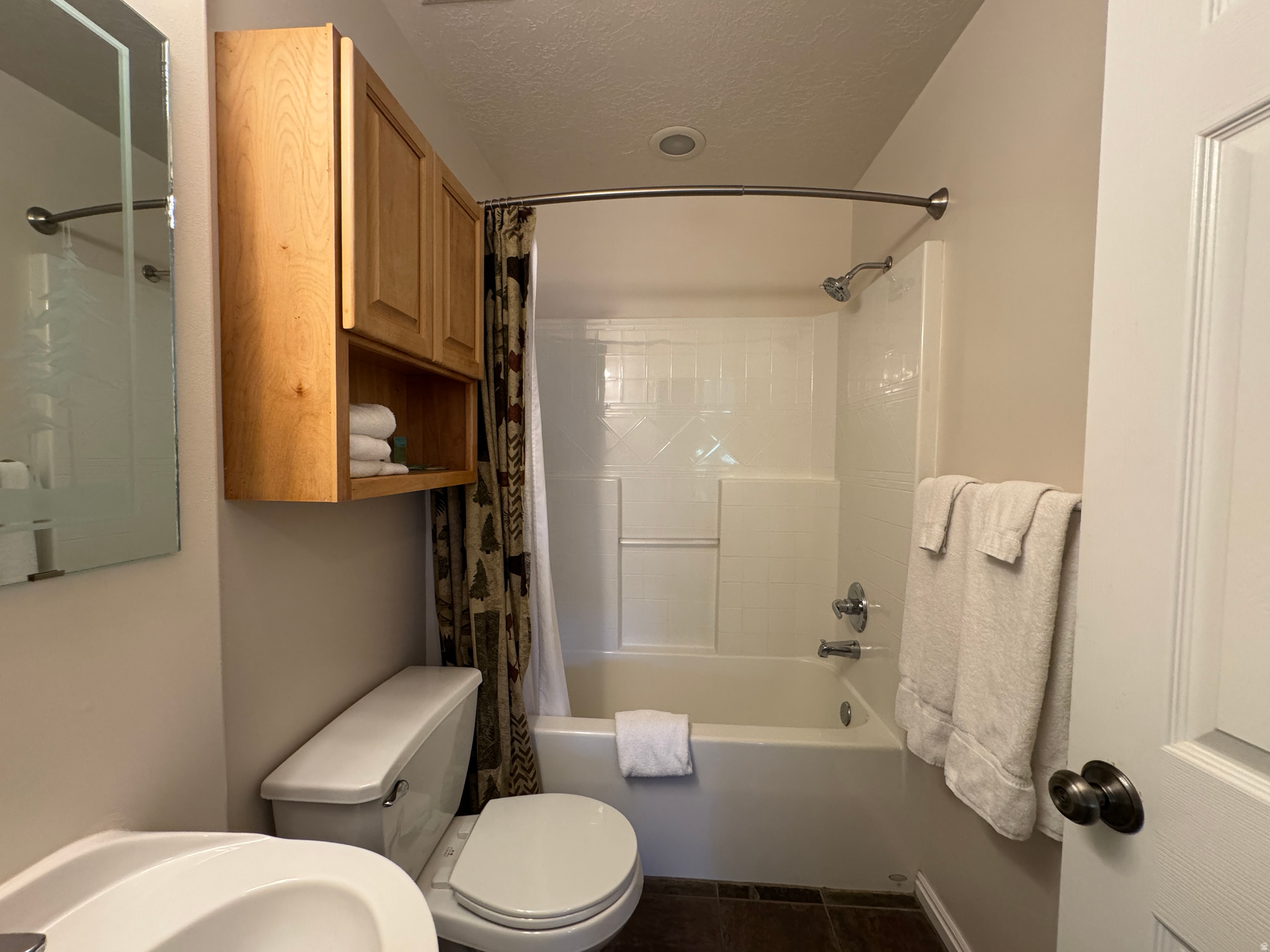 main property photo 8