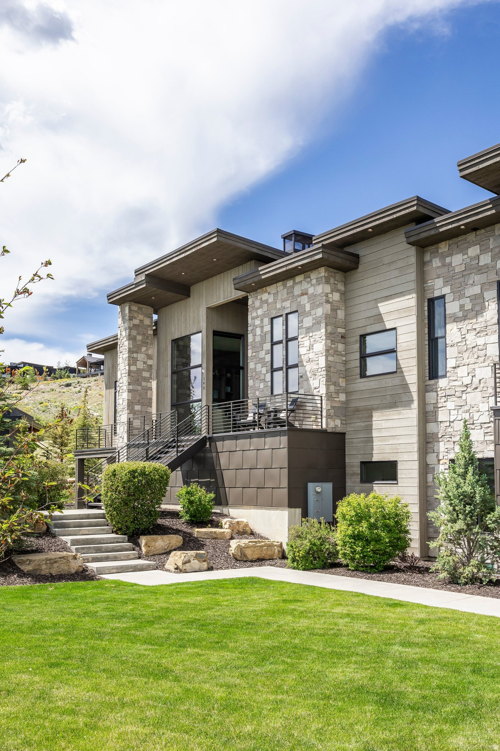 main property photo 113
