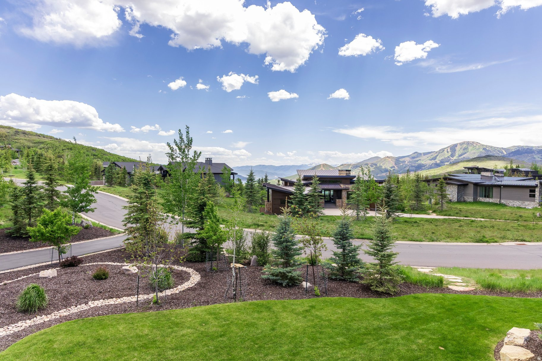 main property photo 47