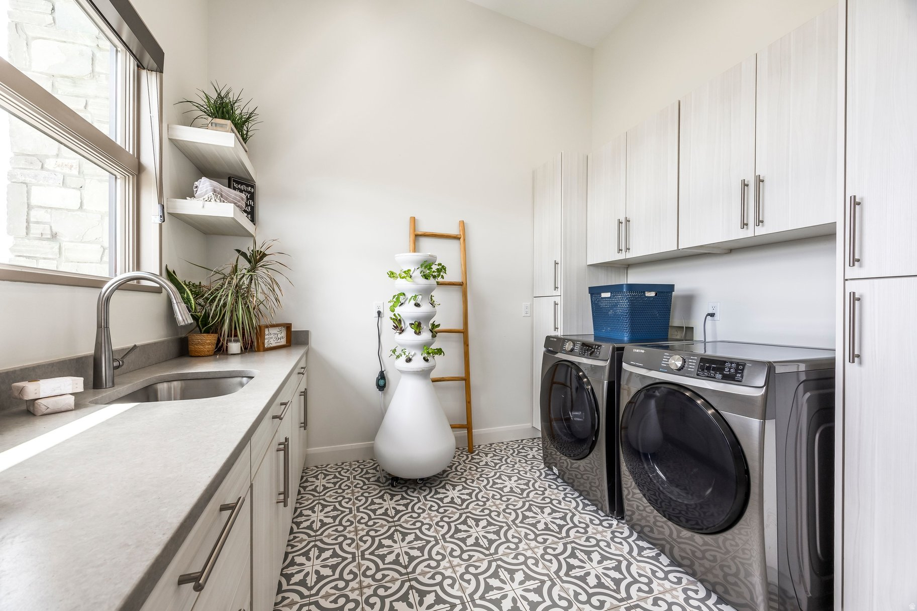 main property photo 65