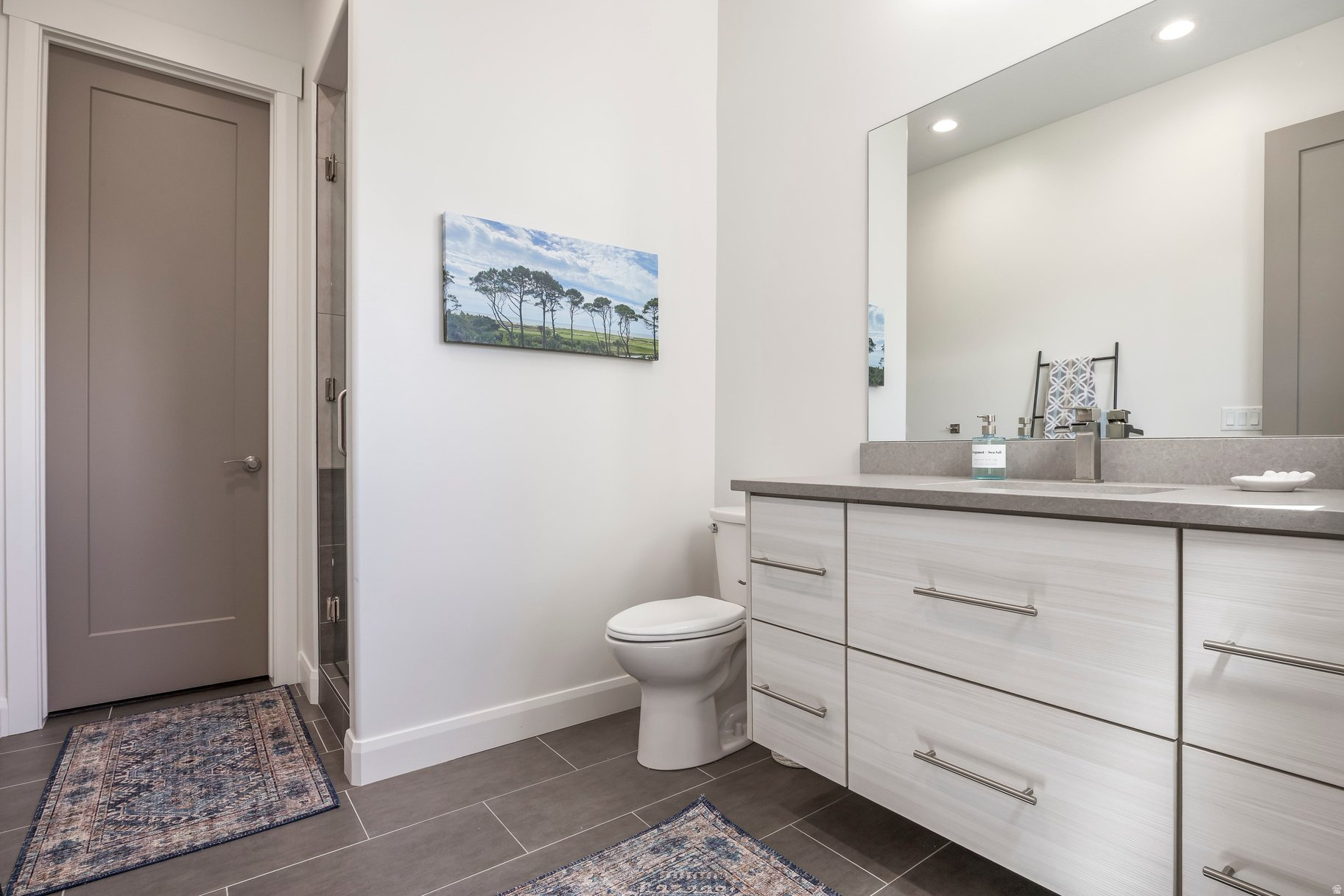 main property photo 76