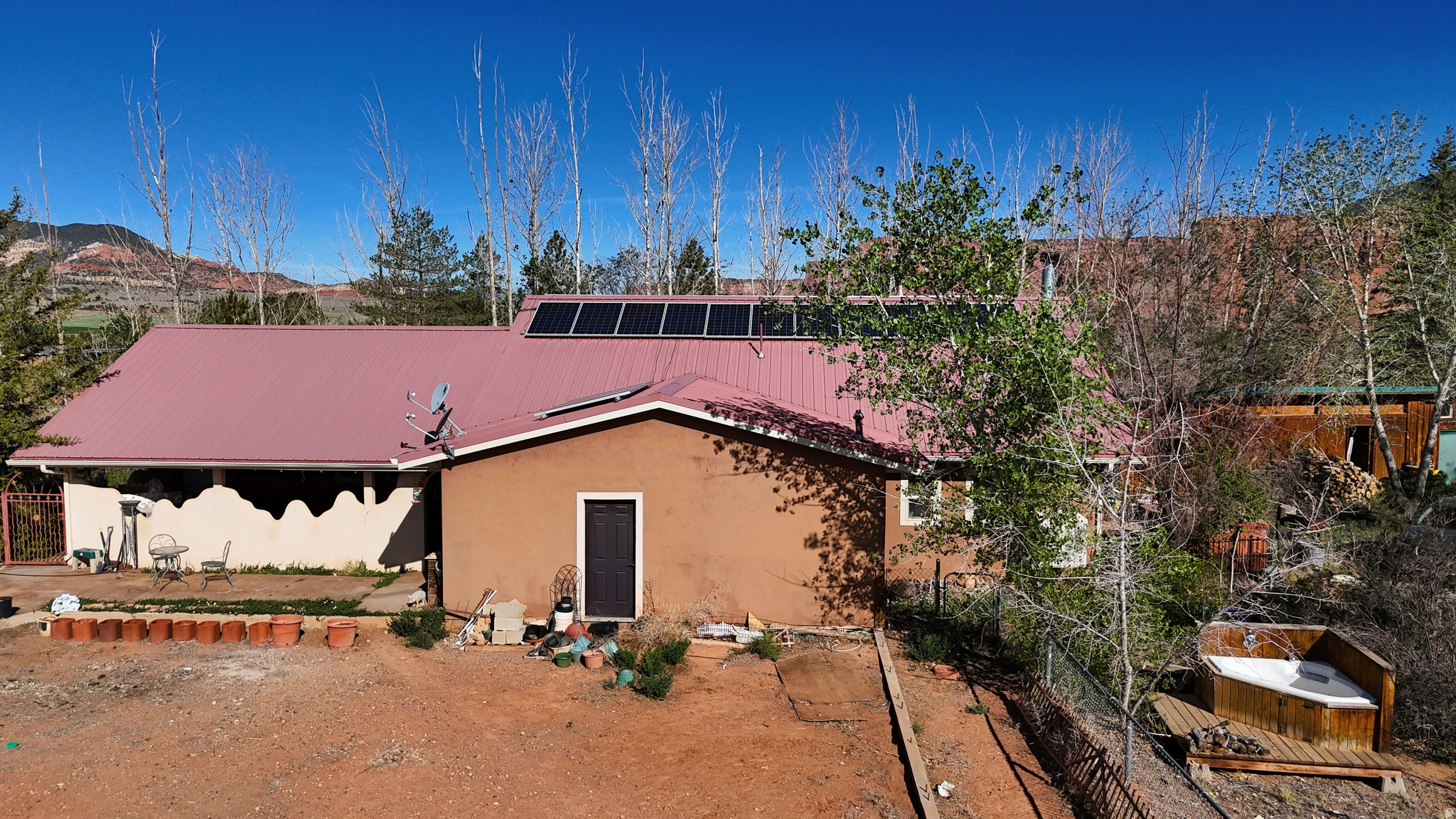 main property photo 38
