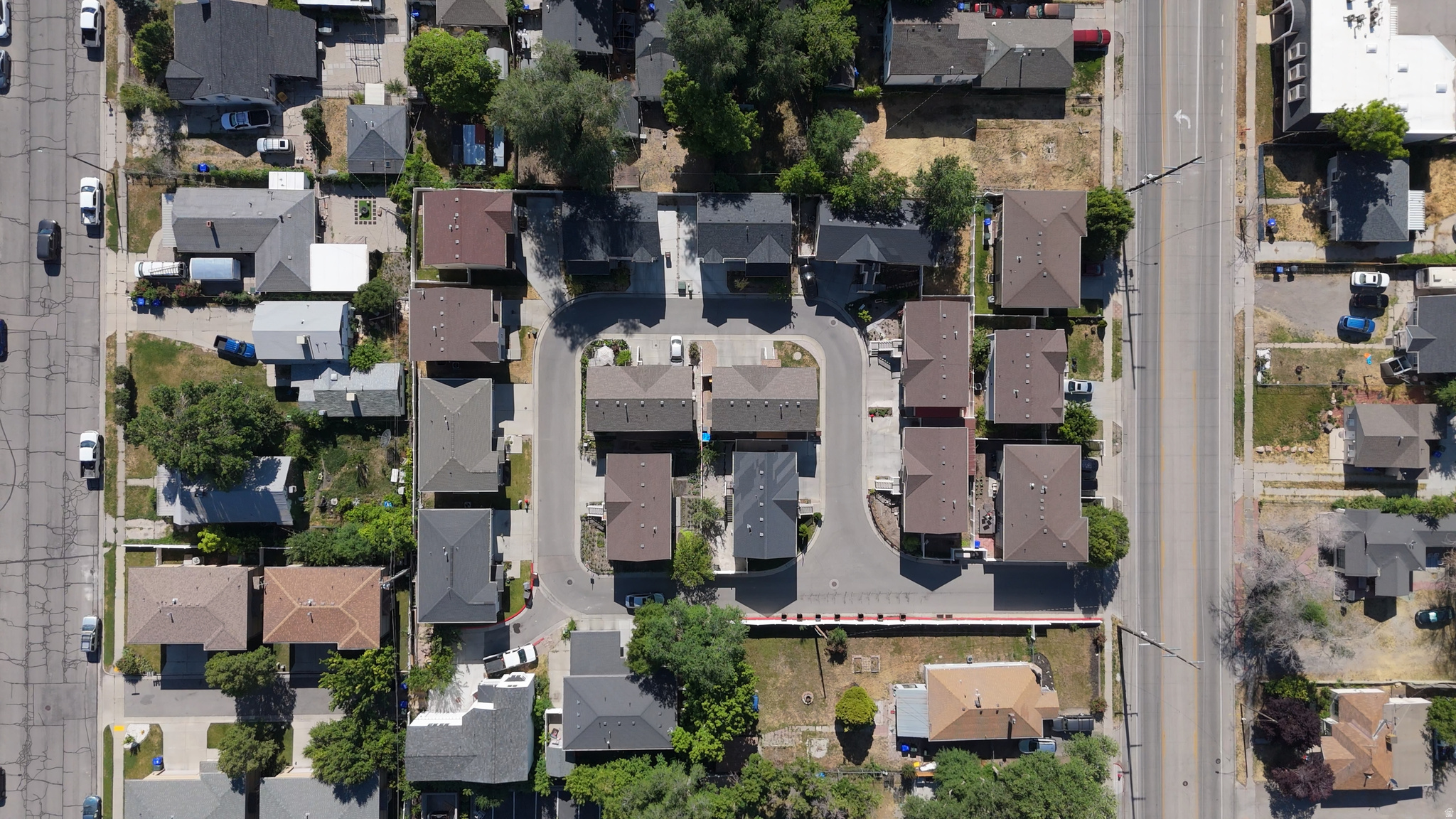 main property photo 24