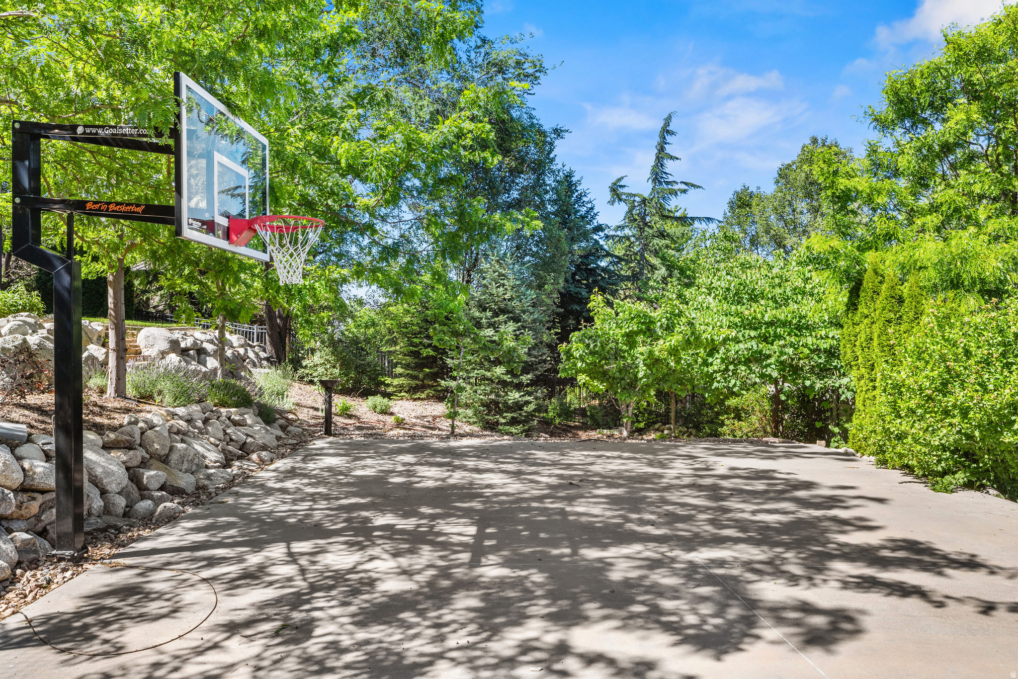 main property photo 66