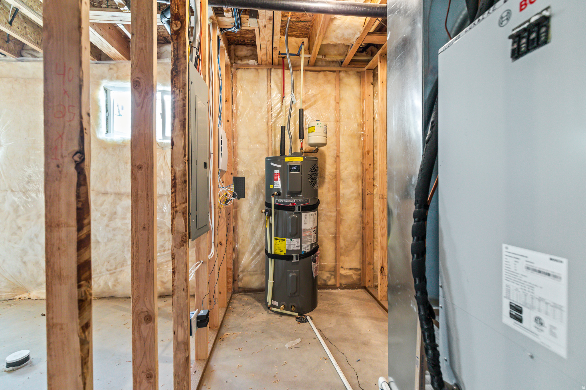 main property photo 34