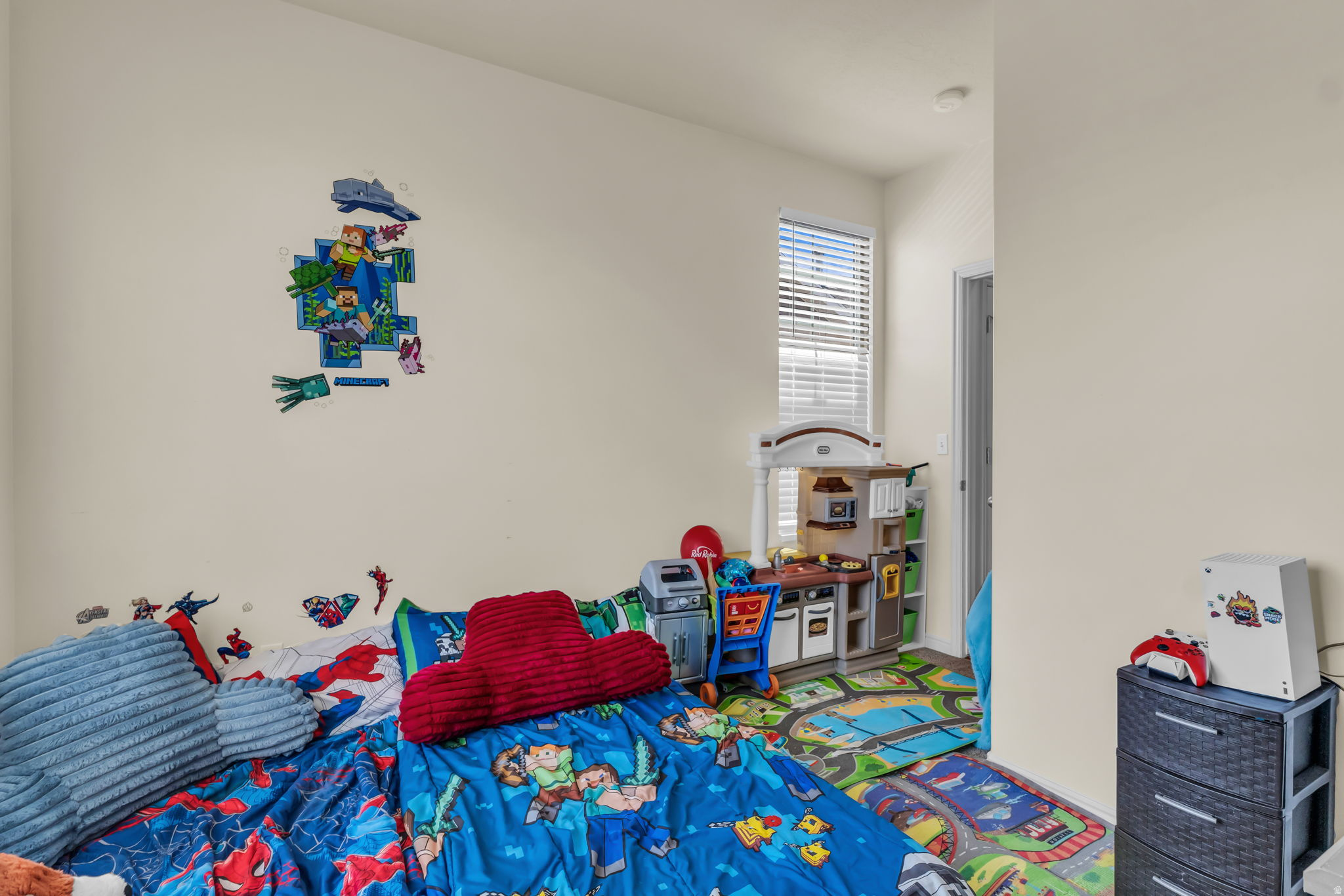 main property photo 16