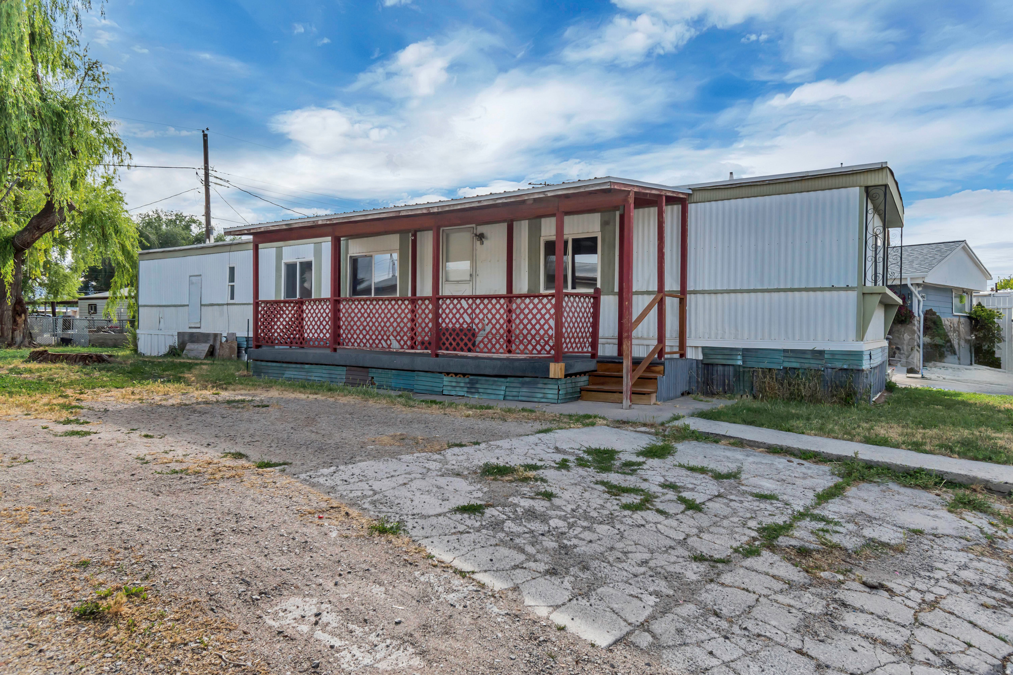 main property photo 29