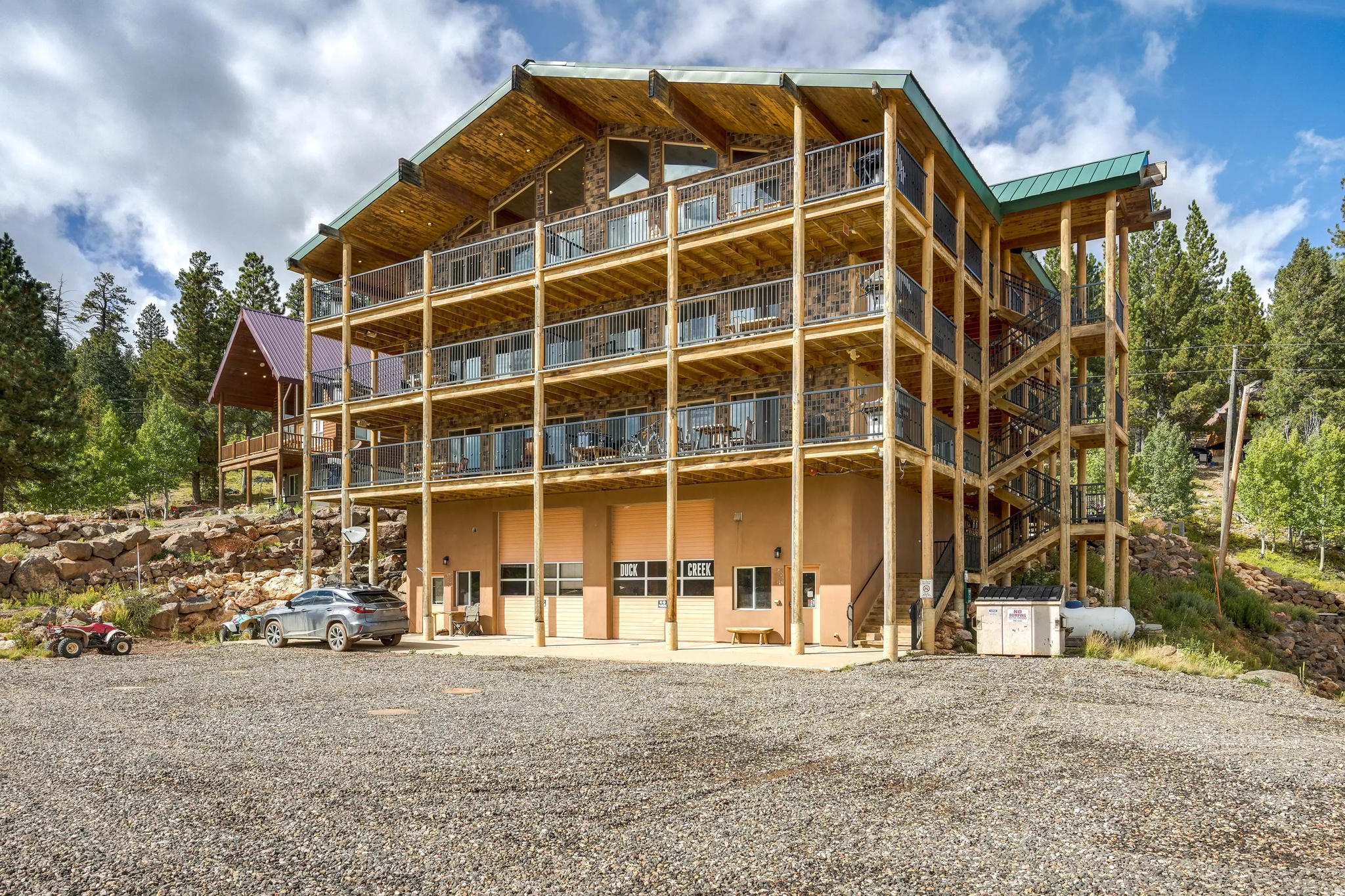 main property photo 1