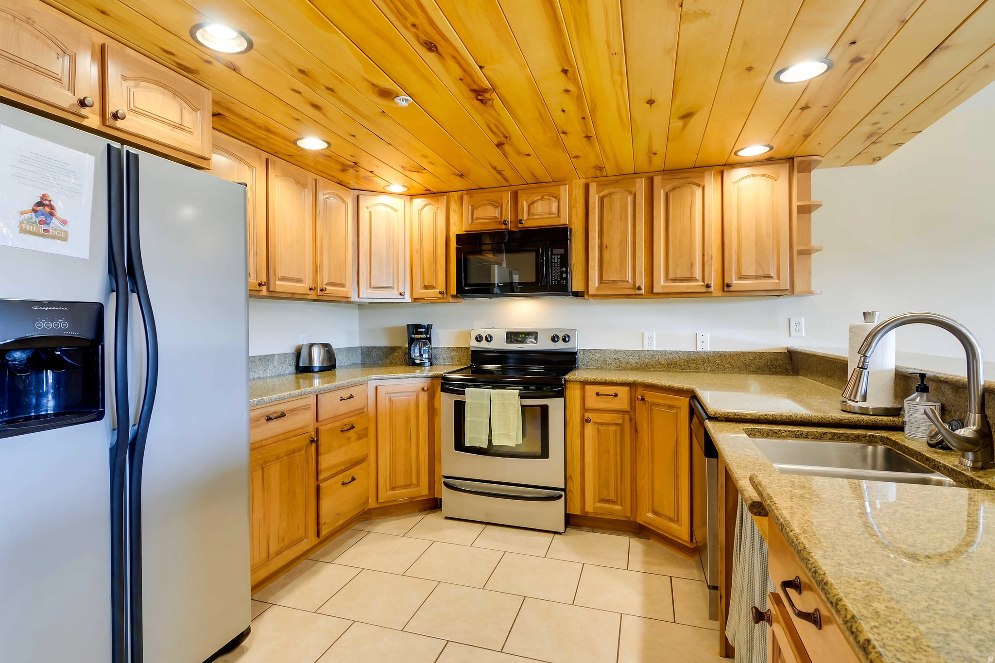 main property photo 60