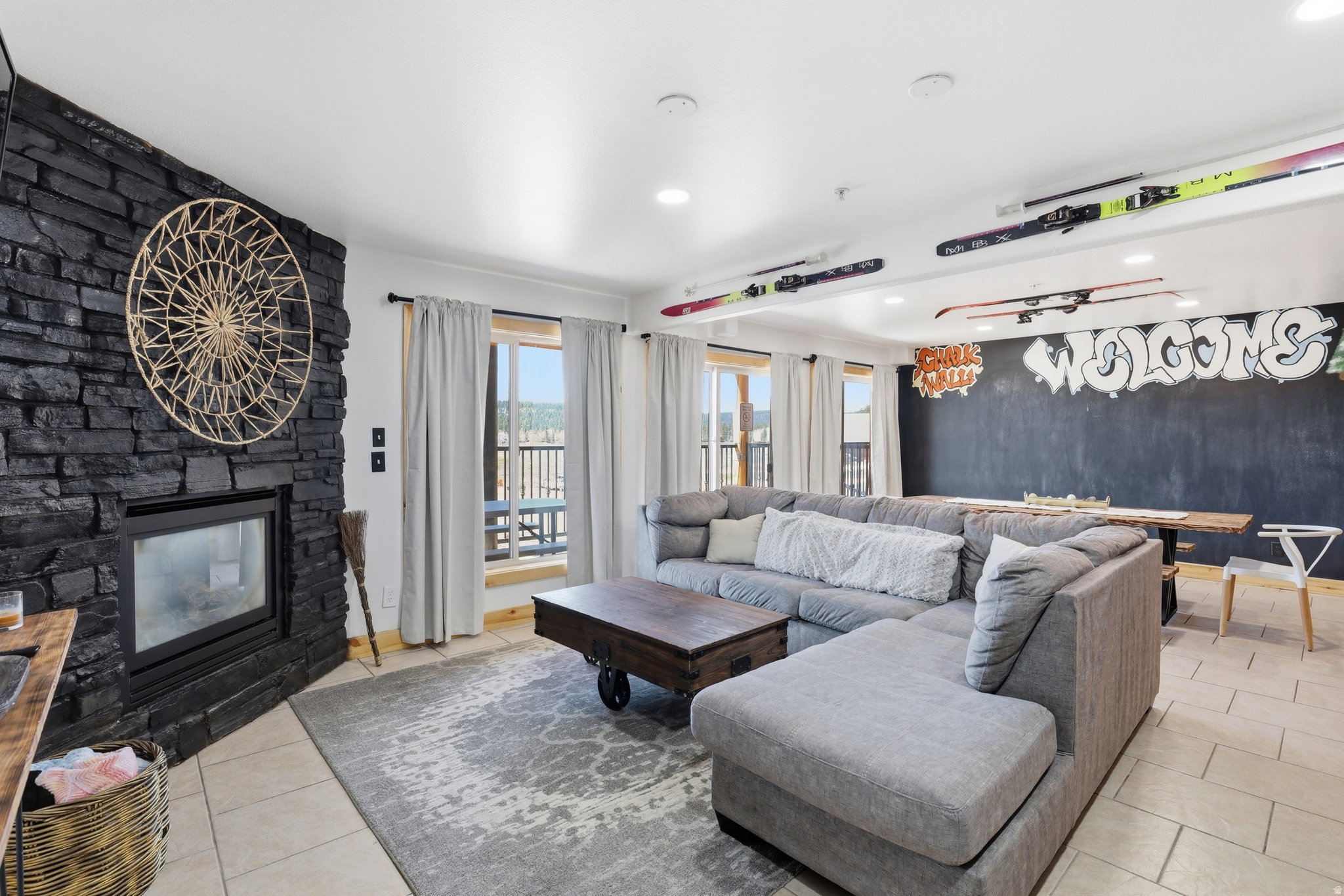 main property photo 78