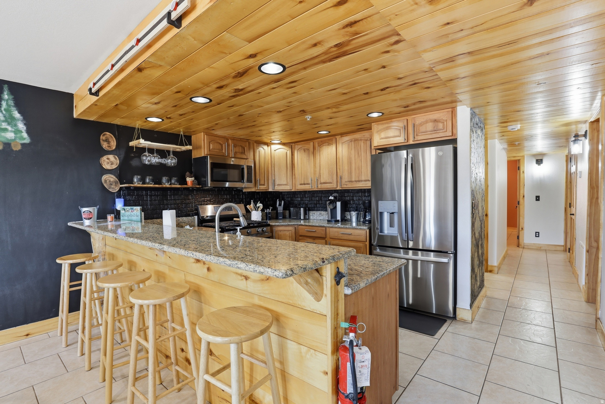 main property photo 80