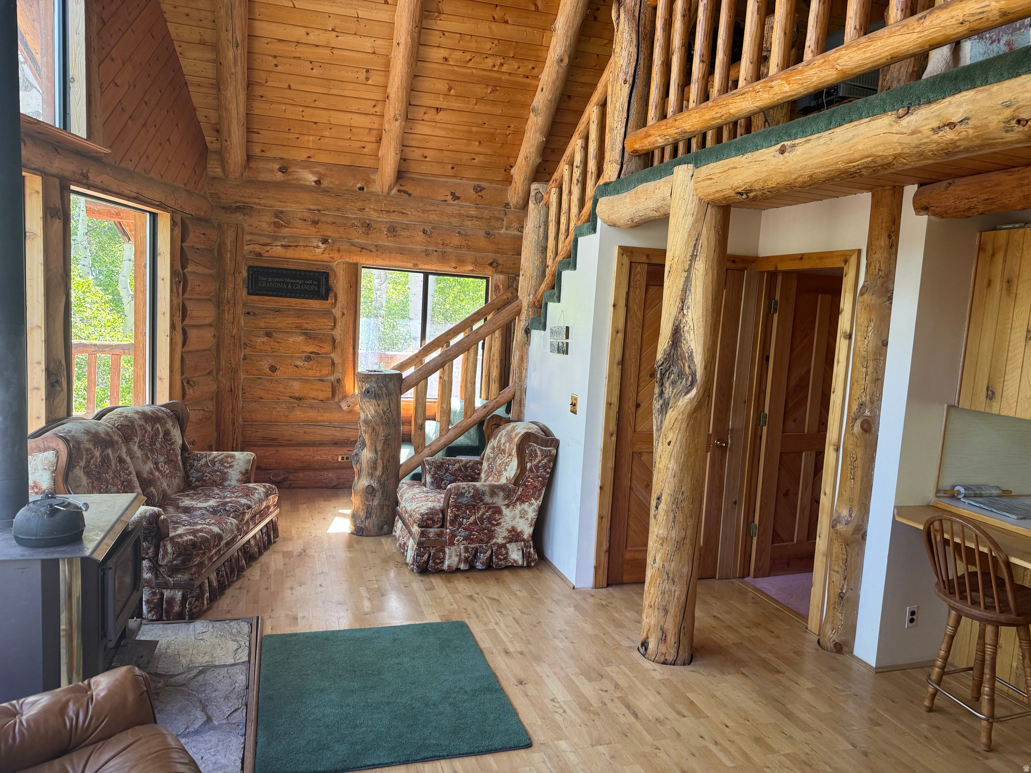 main property photo 5