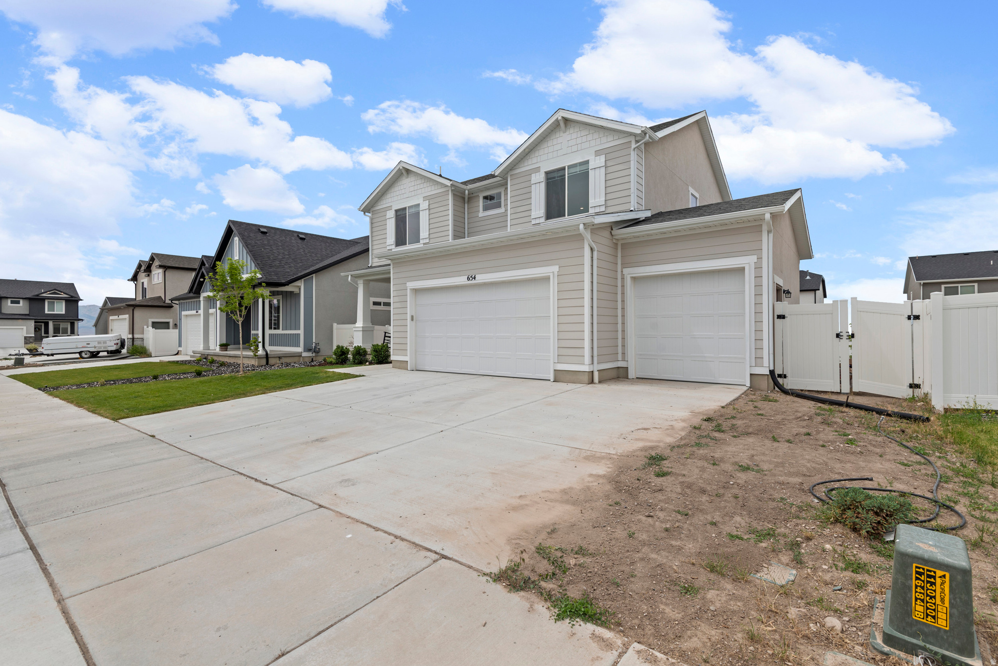 main property photo 52