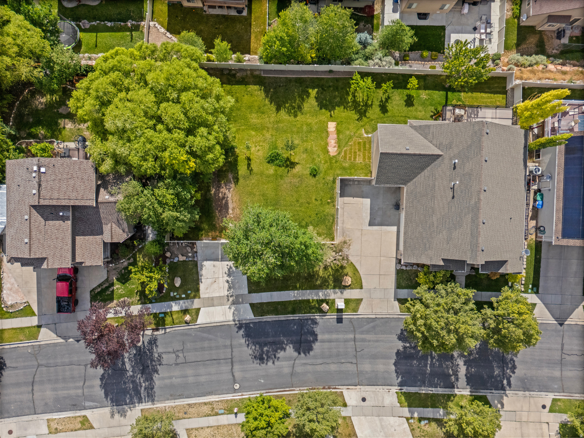 main property photo 96