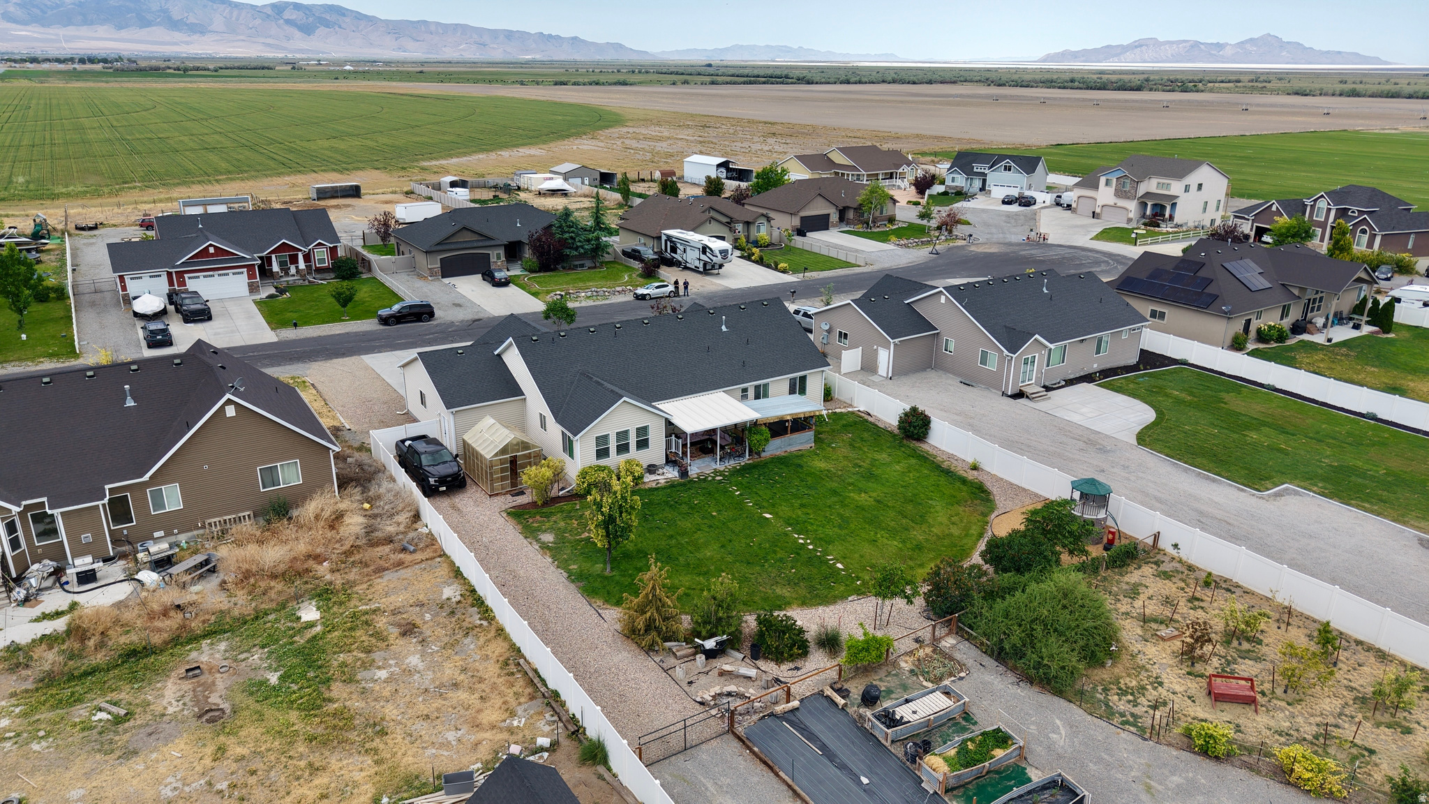 main property photo 48