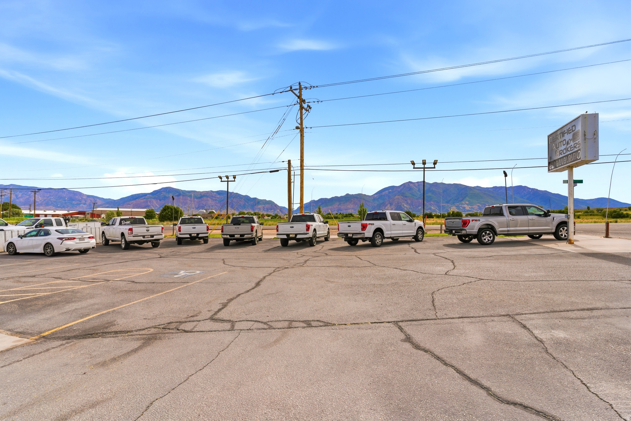 main property photo 17