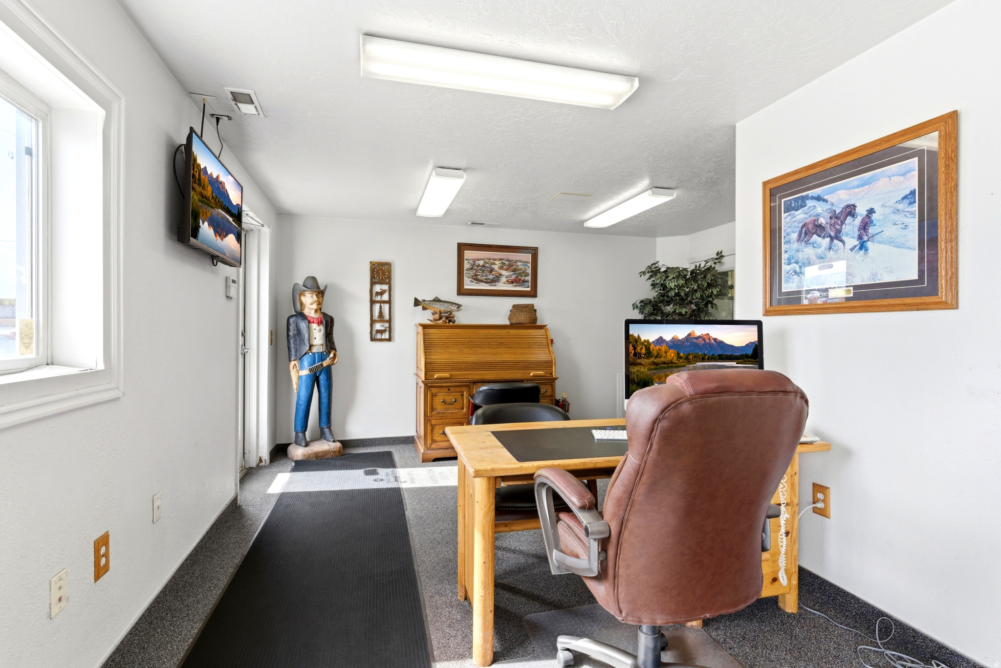main property photo 7