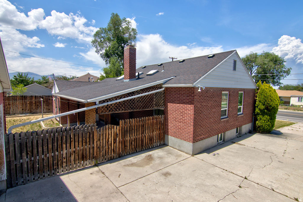 main property photo 47
