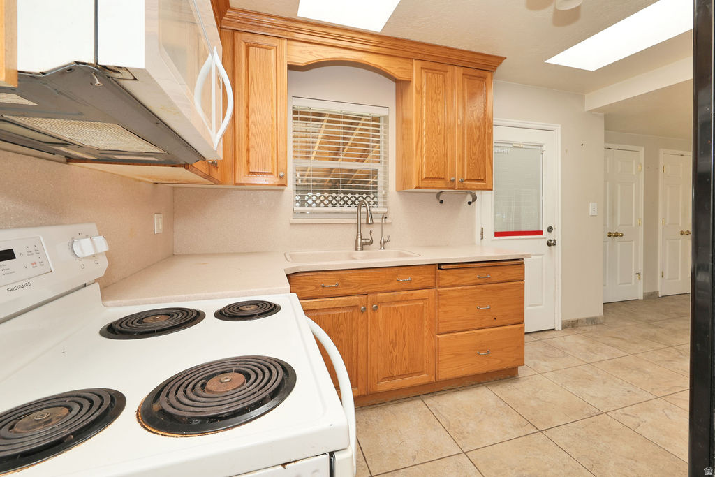 main property photo 7