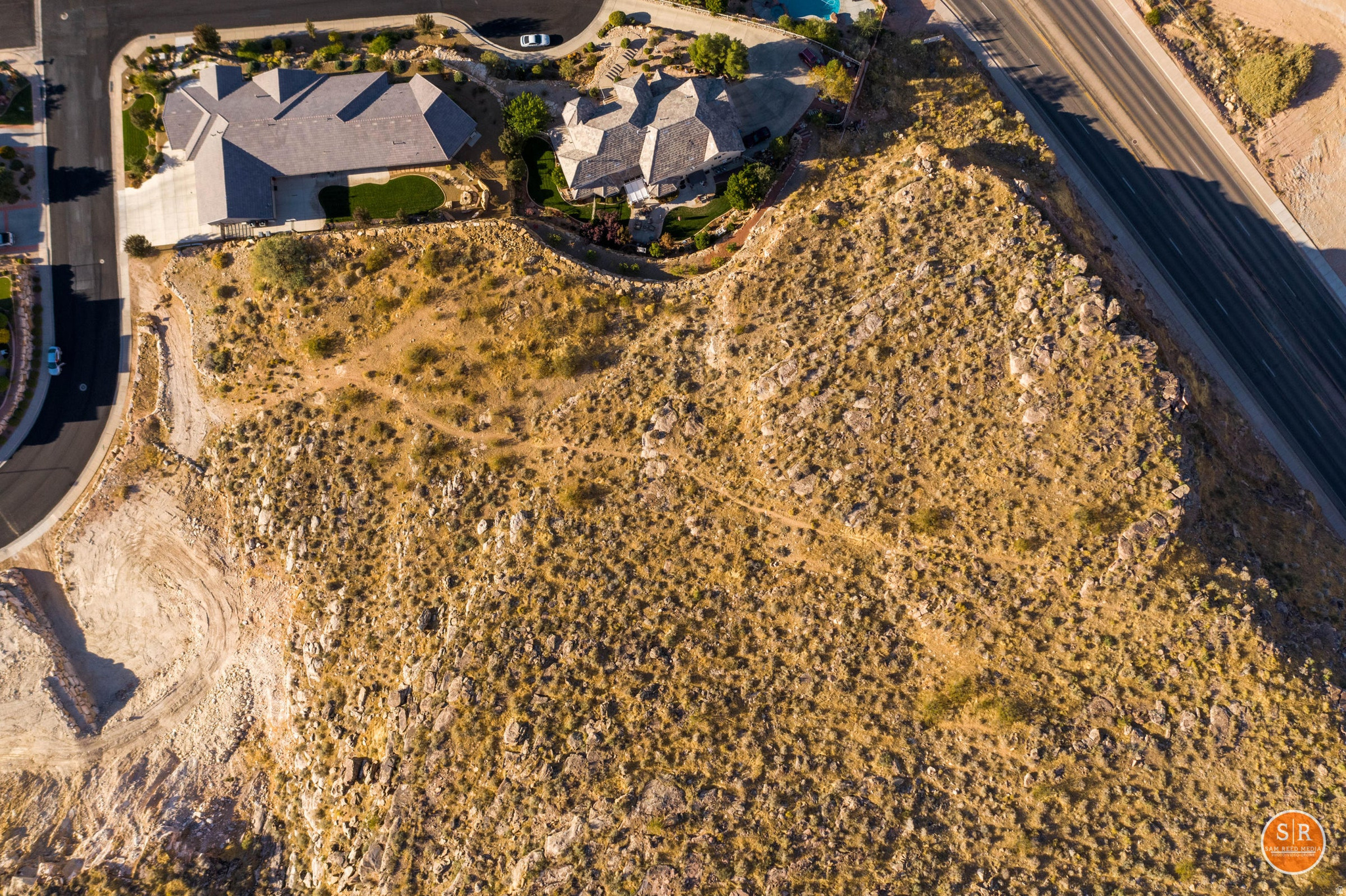 main property photo 44