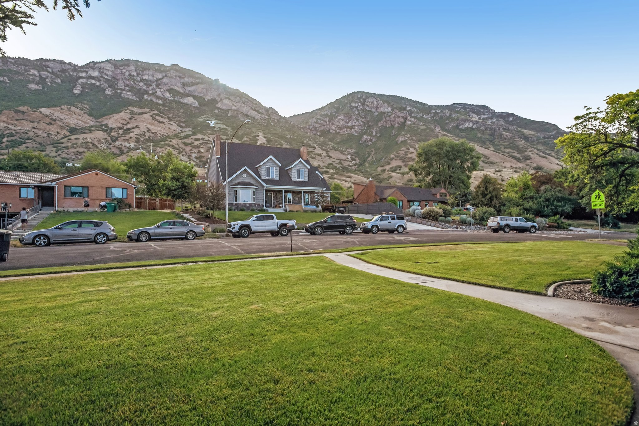 main property photo 9