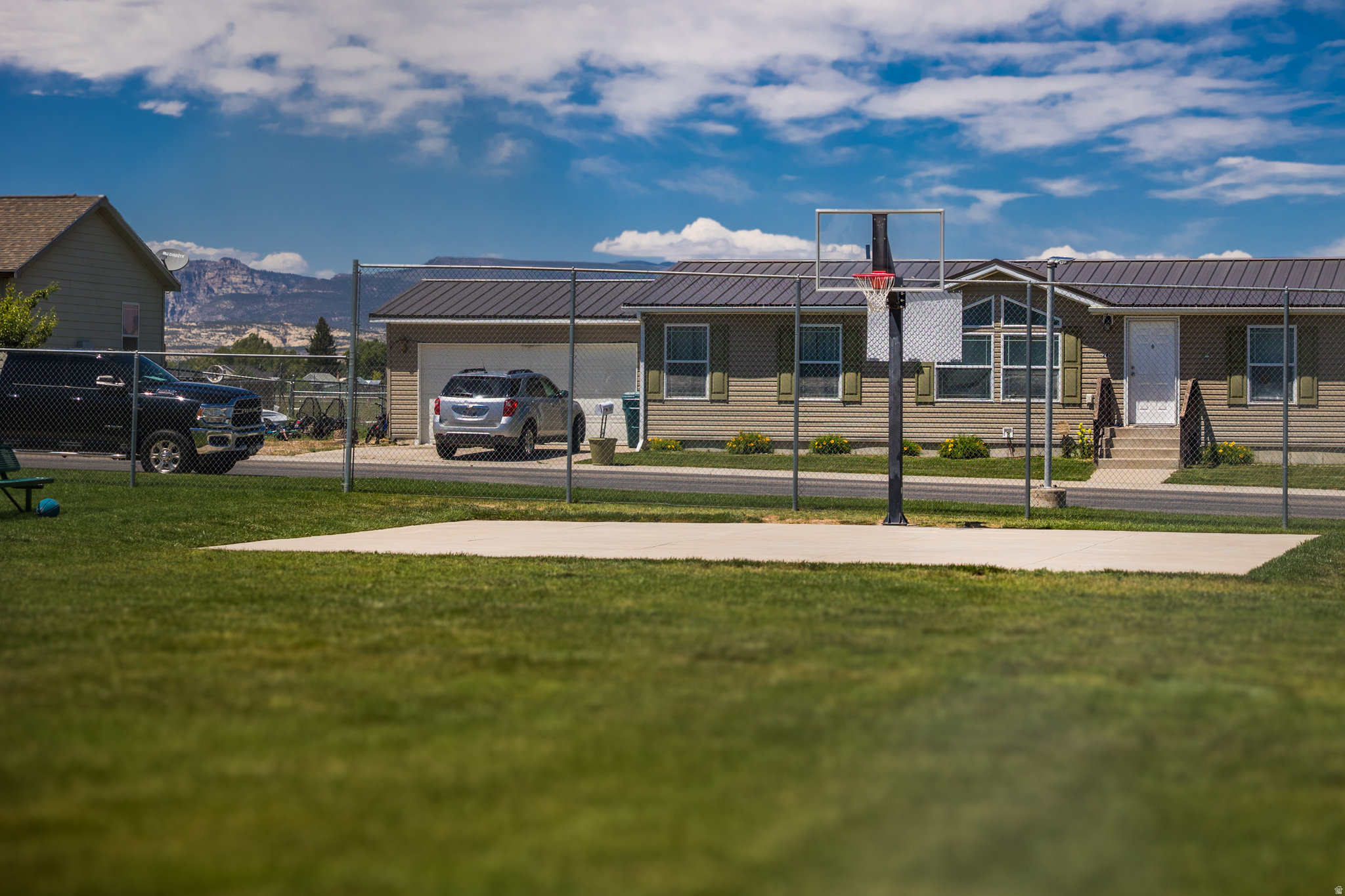 main property photo 20