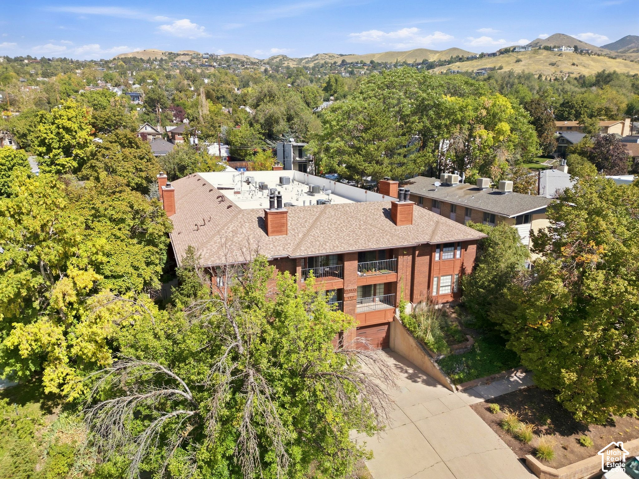 main property photo 52