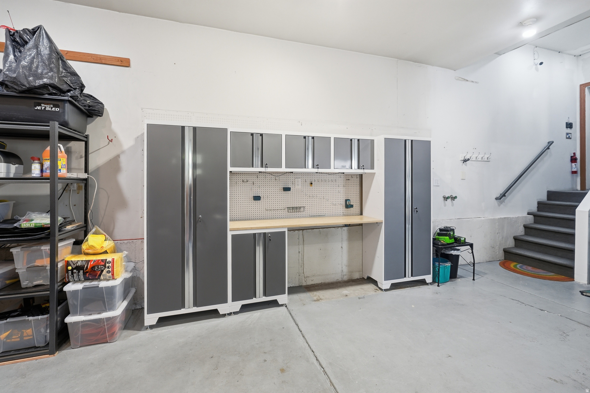 main property photo 80