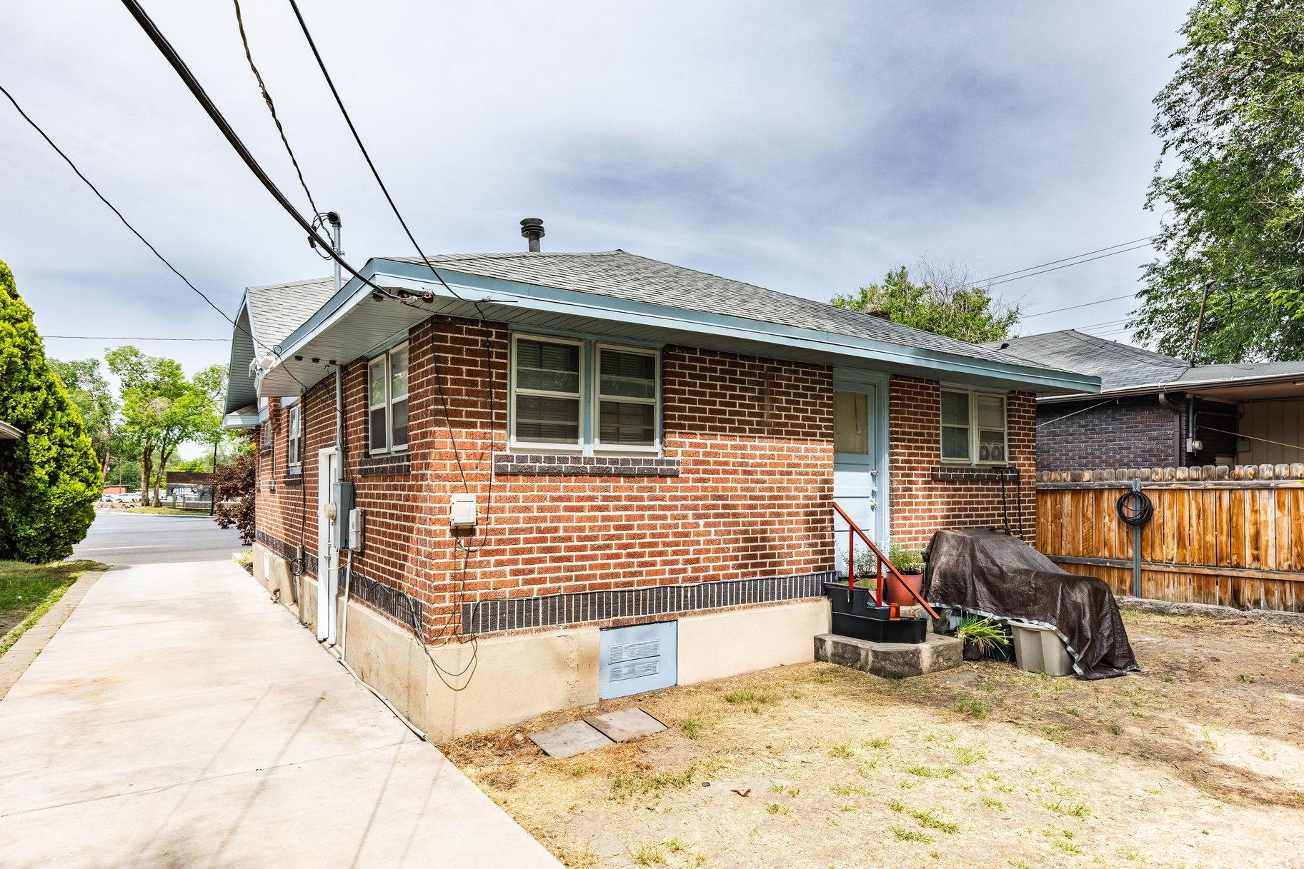 main property photo 17