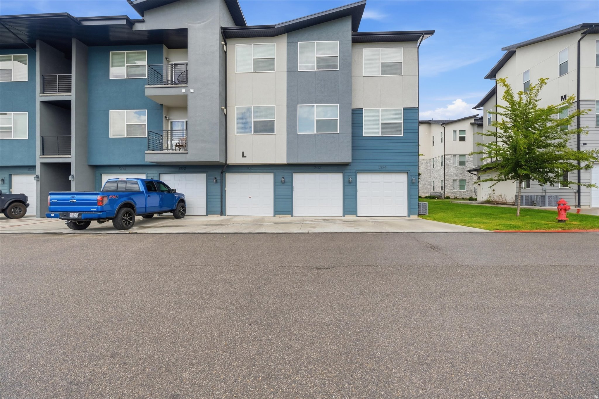 main property photo 21