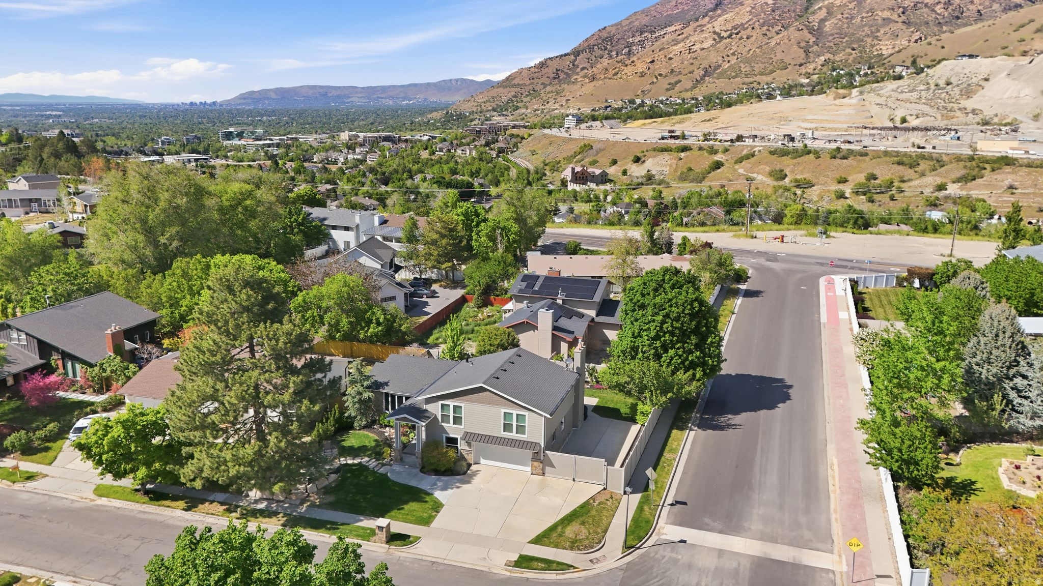 main property photo 48