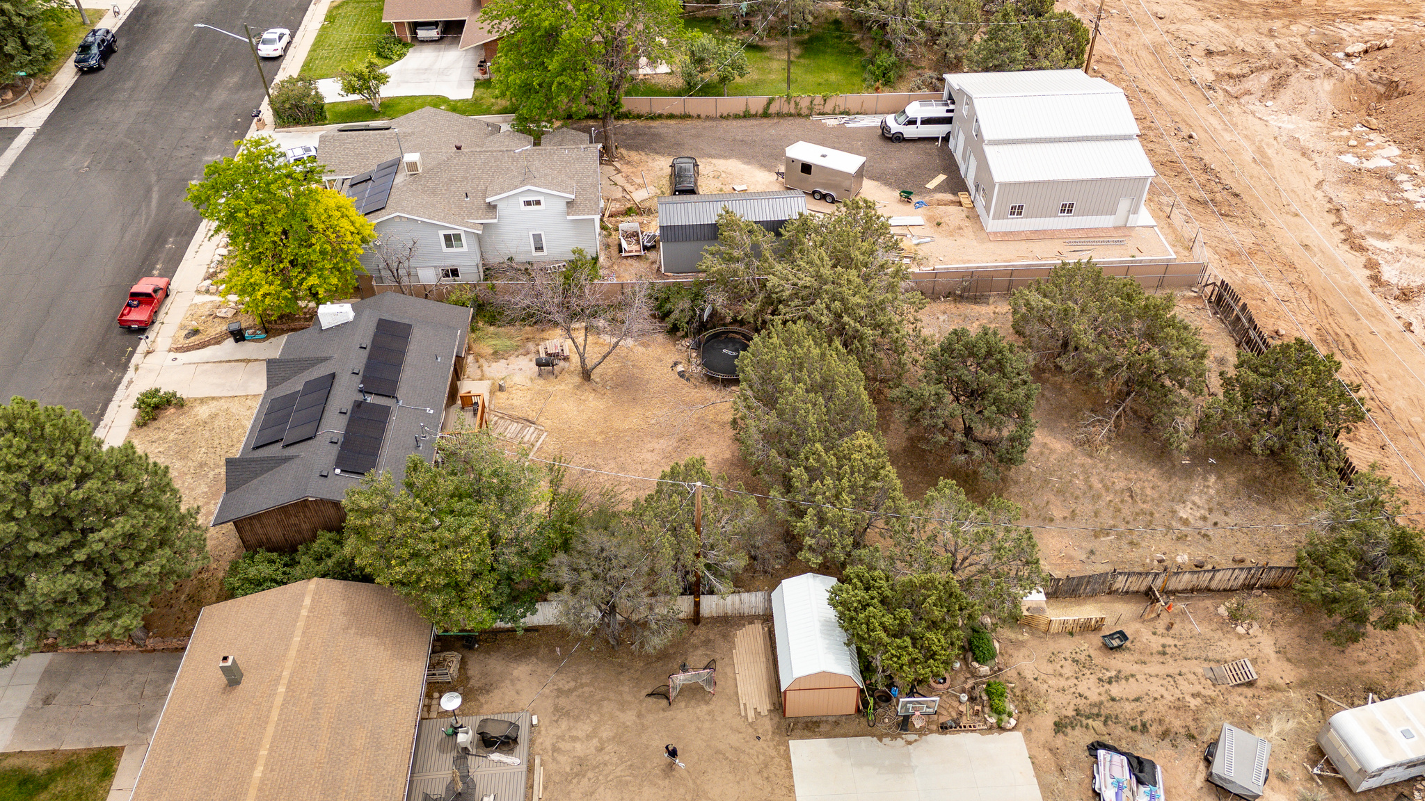 main property photo 39