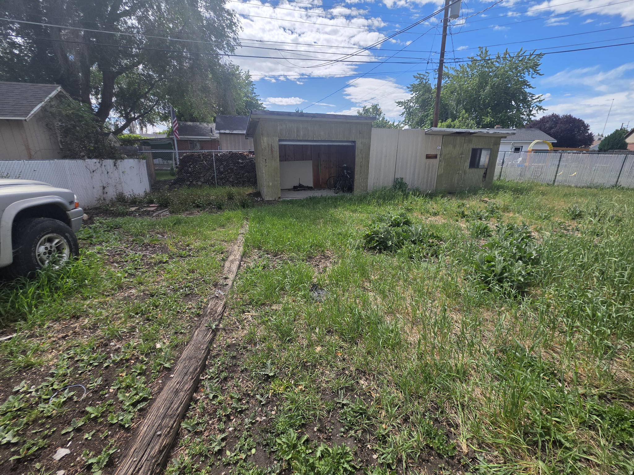 main property photo 7