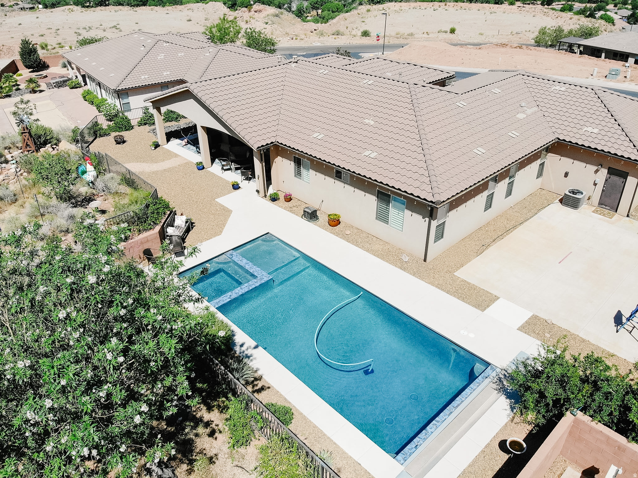 main property photo 62