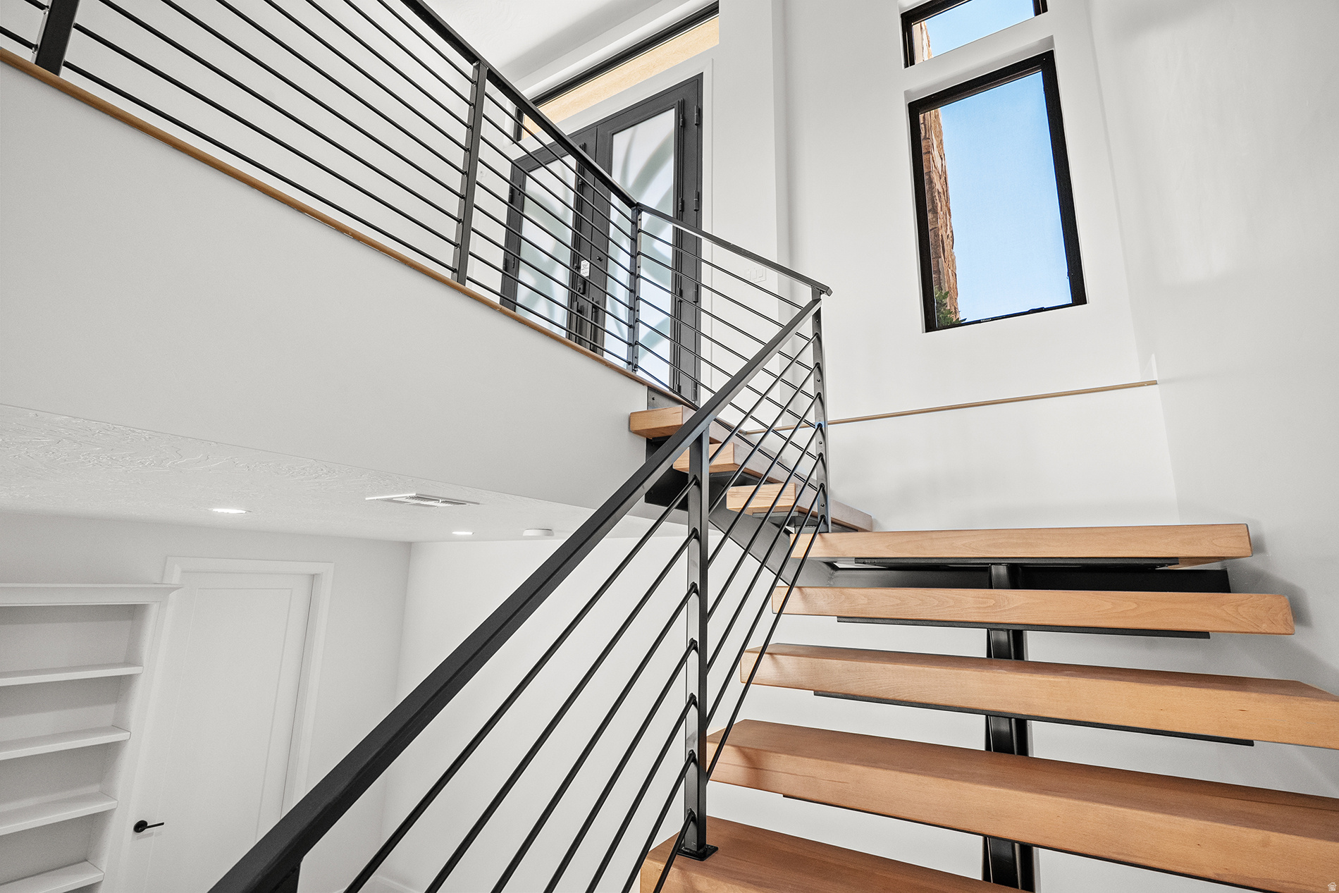 main property photo 60