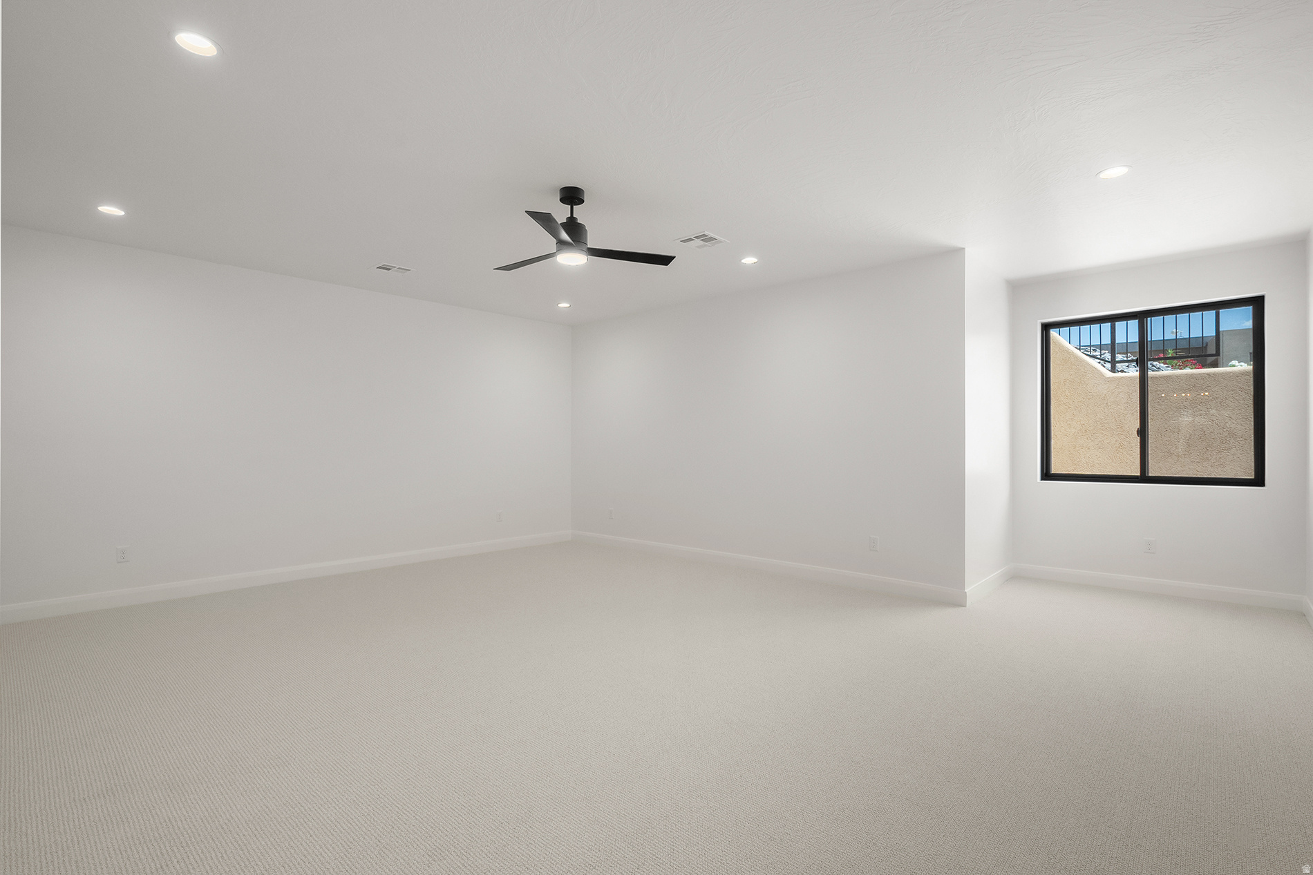 main property photo 74