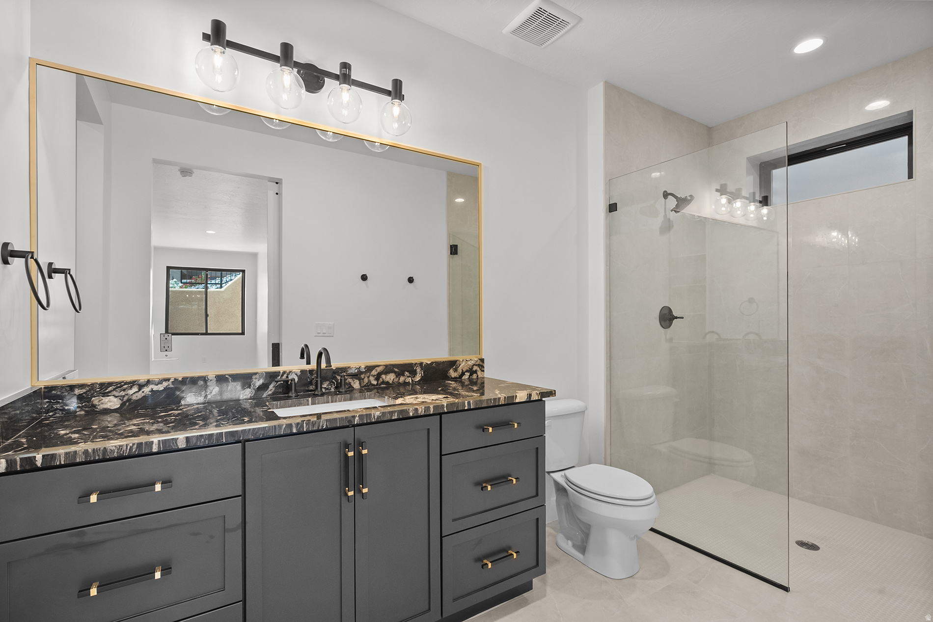 main property photo 75