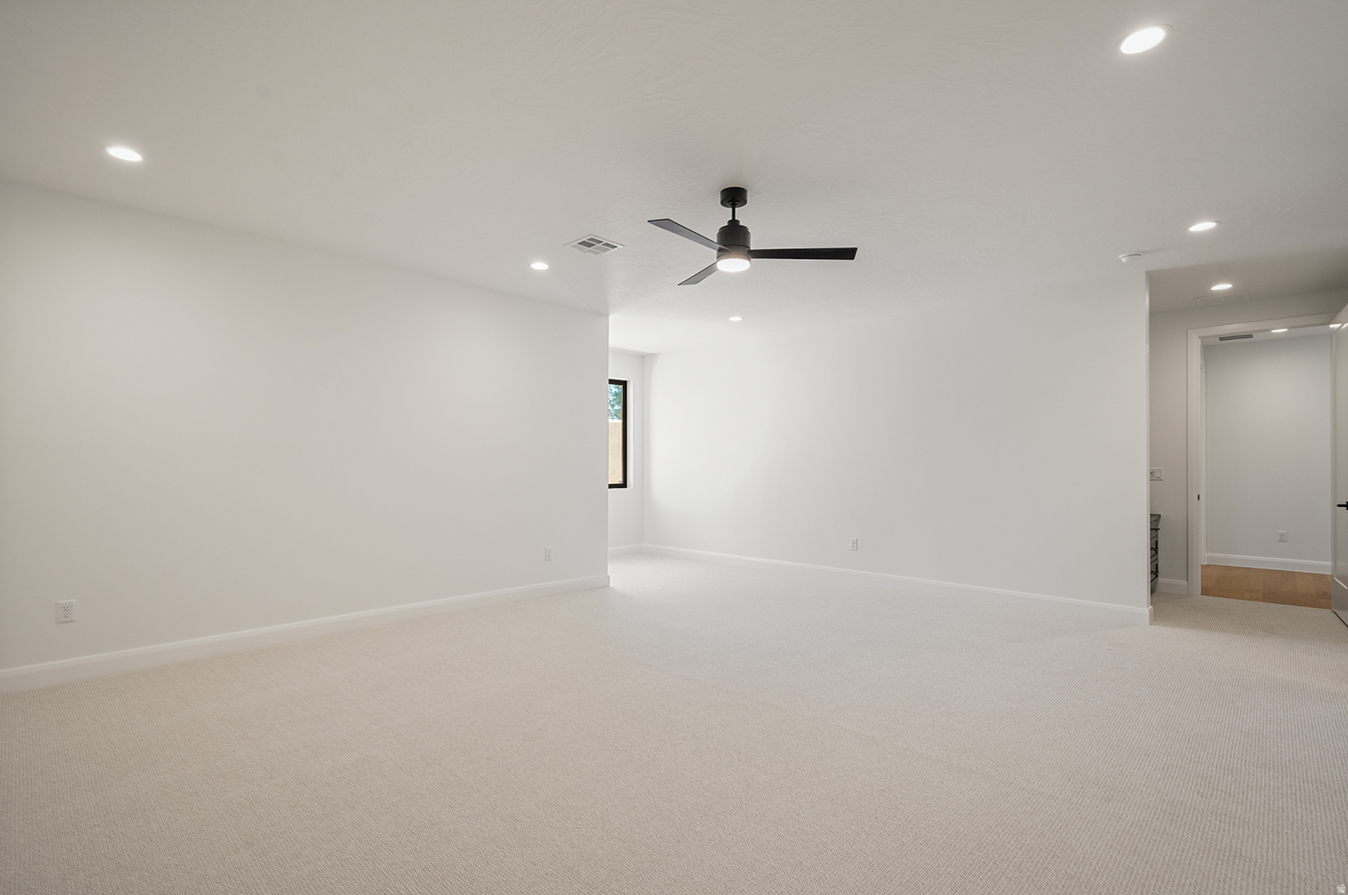 main property photo 76