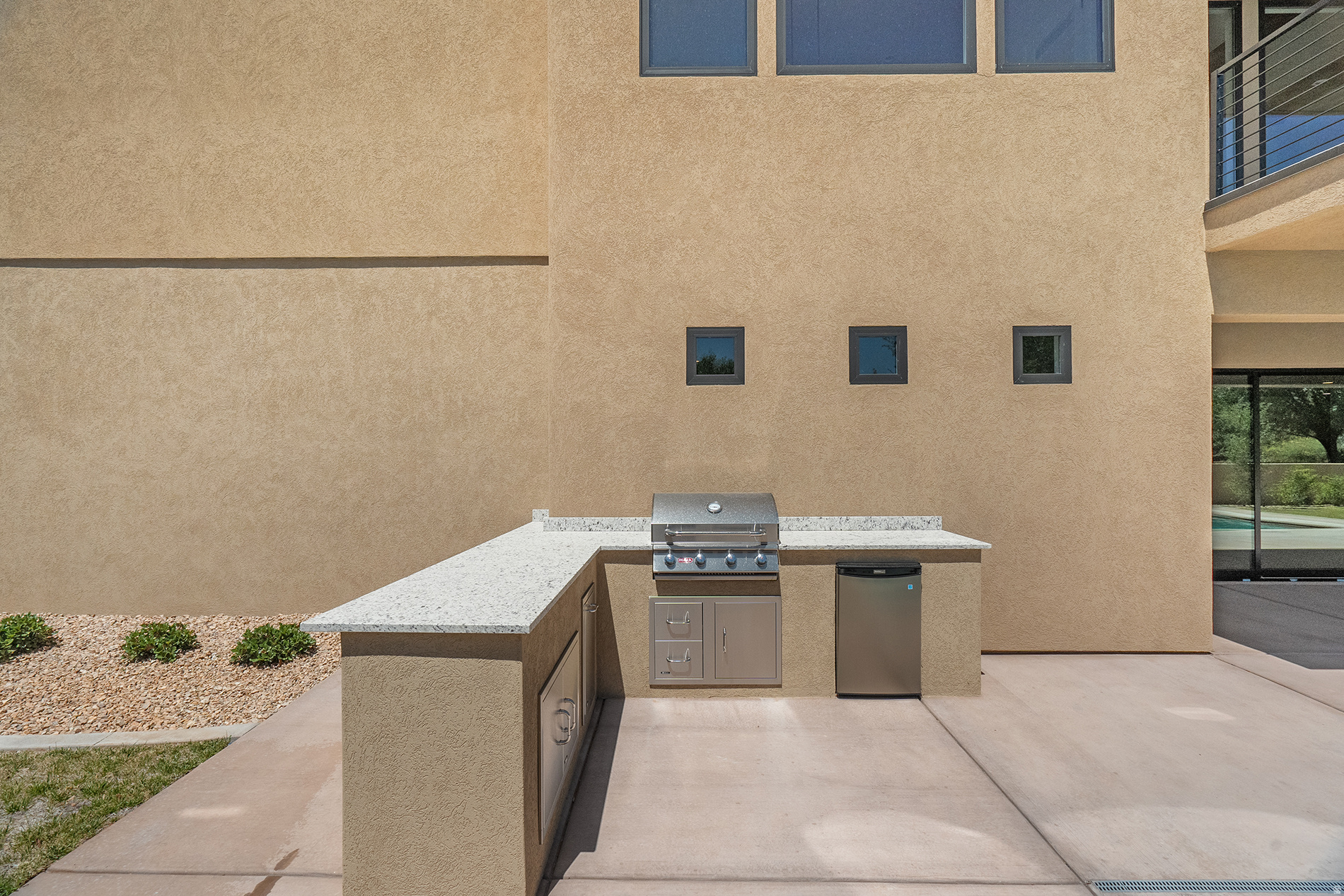 main property photo 98