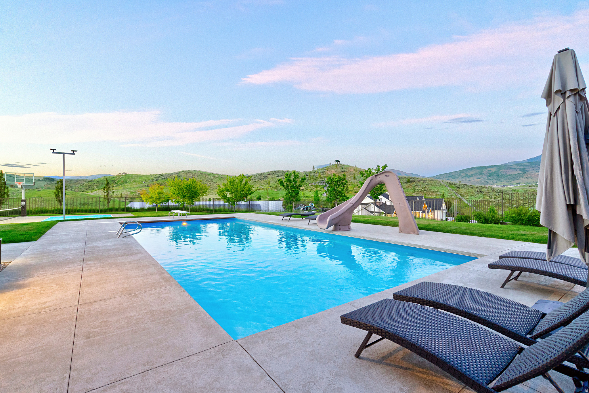 main property photo 71