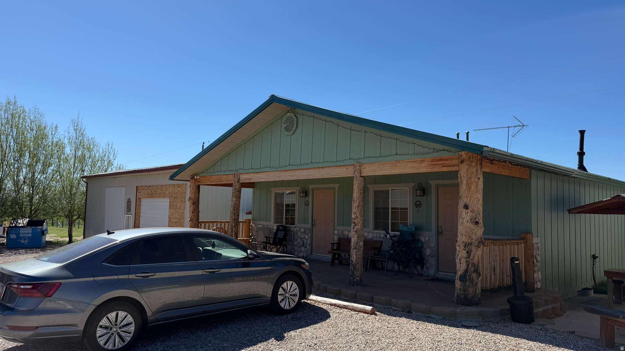 main property photo 22