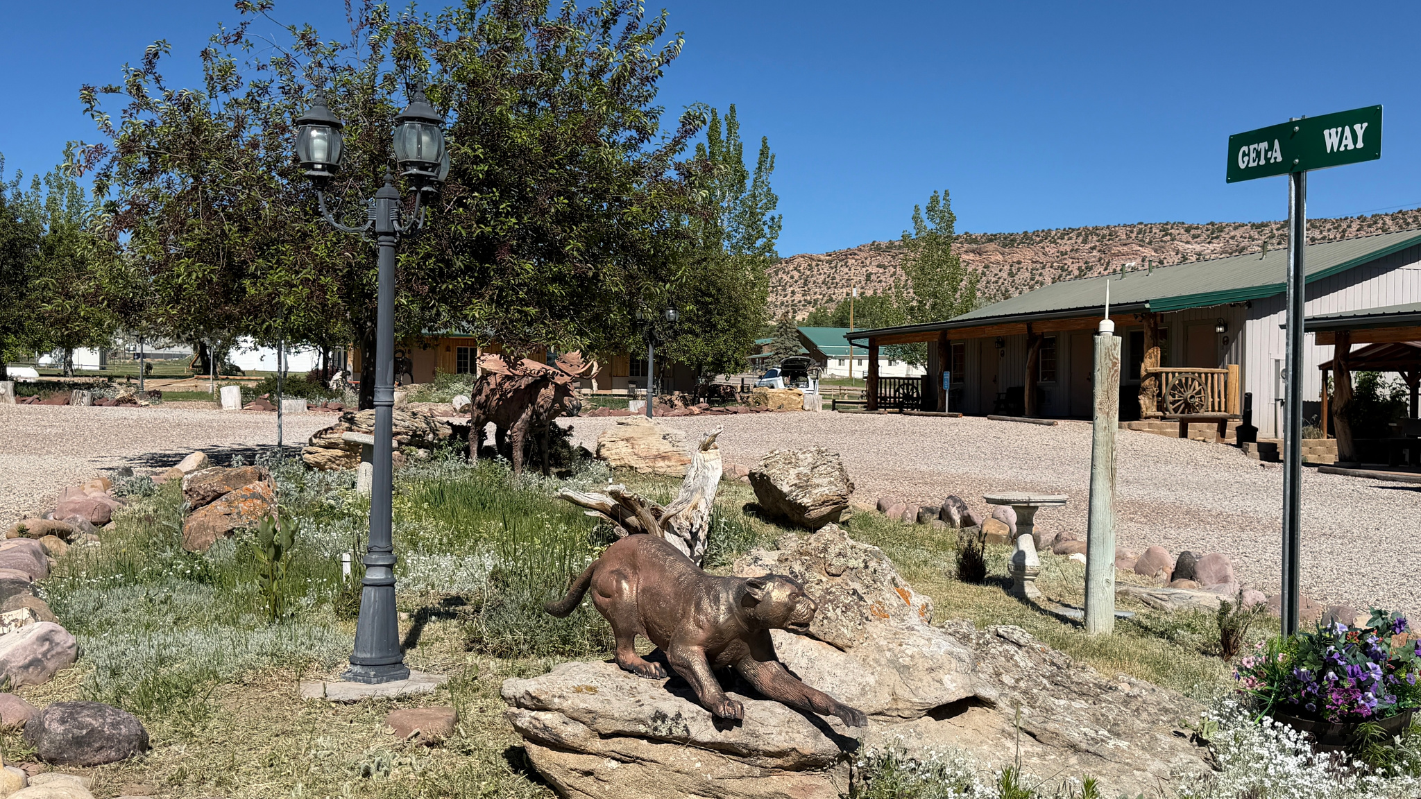 main property photo 23