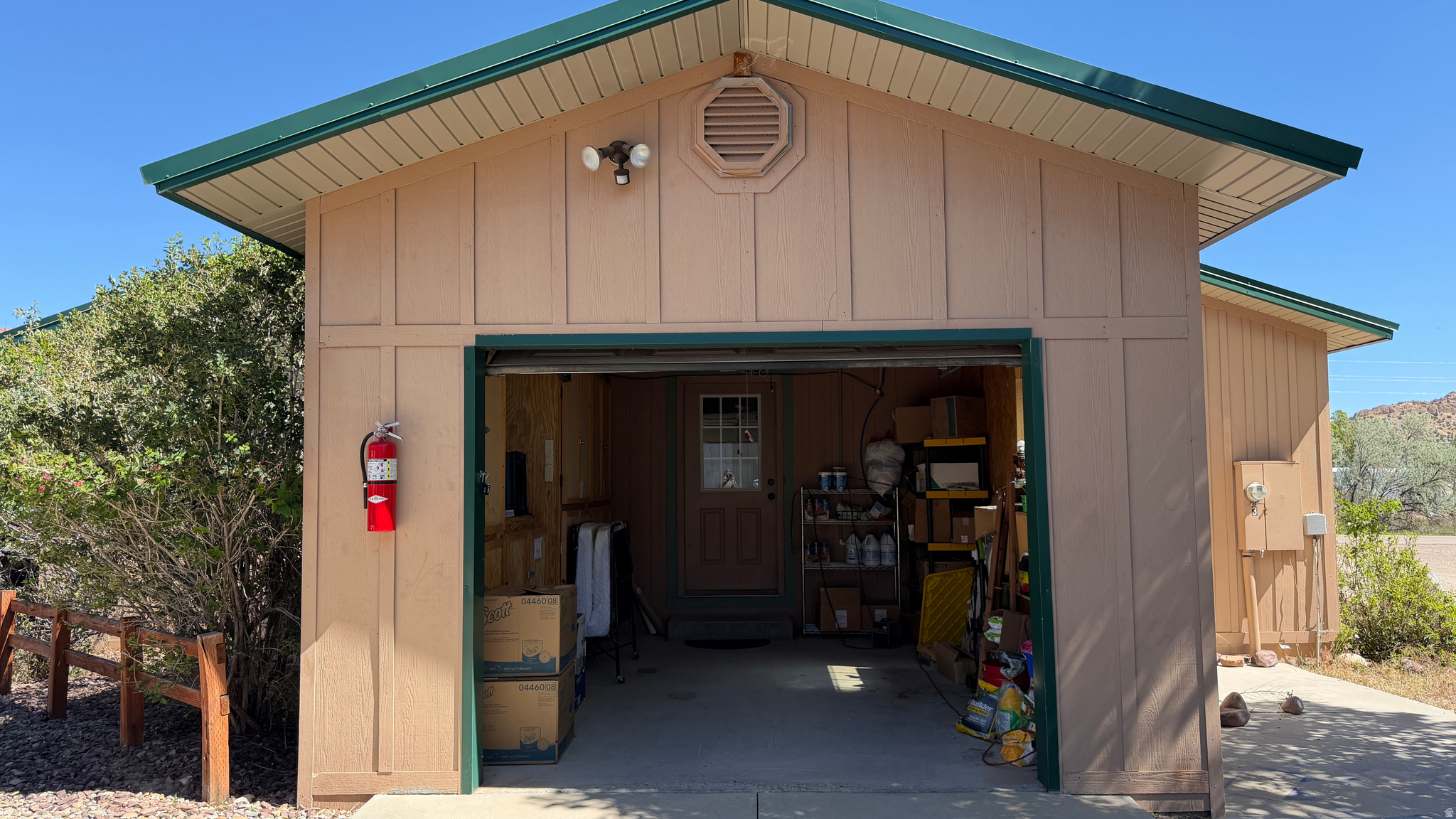 main property photo 61